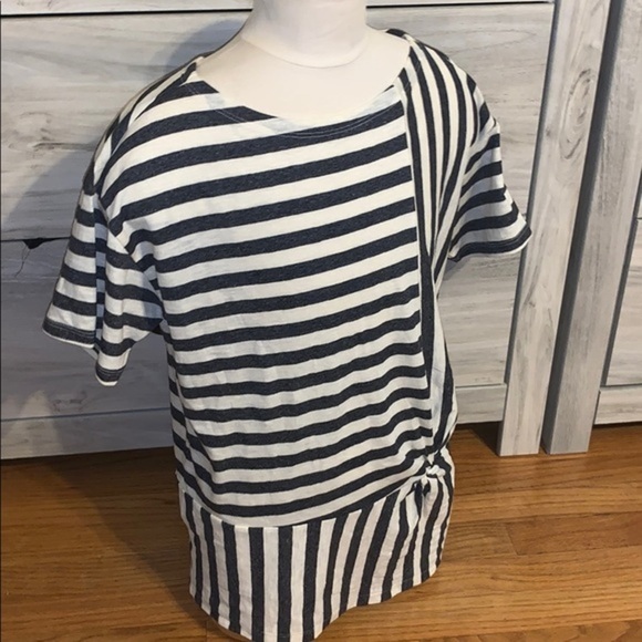 49 Gap Top - Picture 4 of 4